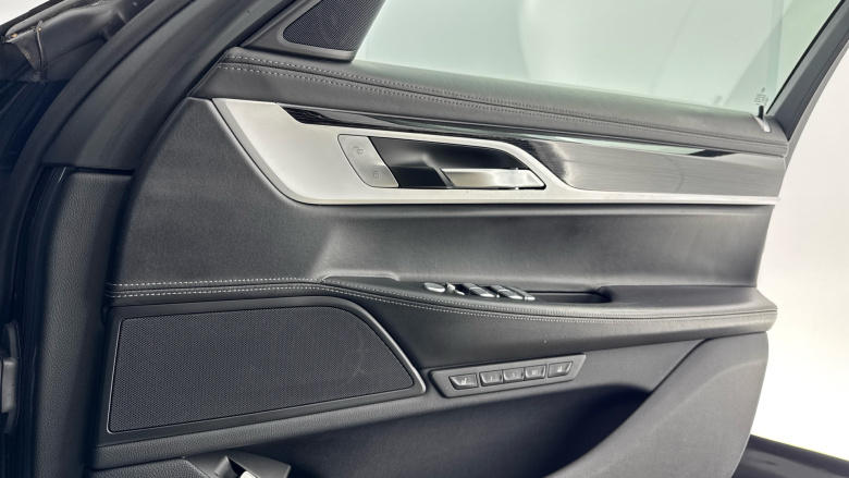 BMW 7 Series 740d xDrive M Sport 4dr Auto Diesel Saloon